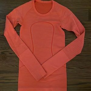 Size 2 lululemon long sleeve swiftly tech